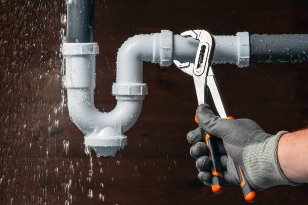 Professional Emergency Plumber technician working in Elm, PA